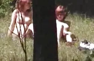 XXX માણસ Fucks પગ પગ હતી કેટલાક વિચિત્ર fetish