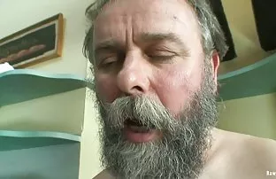 XXX પુત્ર fucked ડિપિંગ રશિયન ઘરની સંભાળ રાખનાર વ્યક્તિ