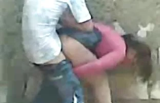 XXX ગ્રુપ પોર્ન સાથે ક્રેઝી ઘરકામ