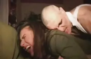 XXX તેમણે રાણી છોકરી ના મોઢા માં નાખી