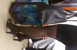 XXX ભૂખ્યા સેક્સ માટે વ્યક્તિ fucked આ બીચ પર છોકરી